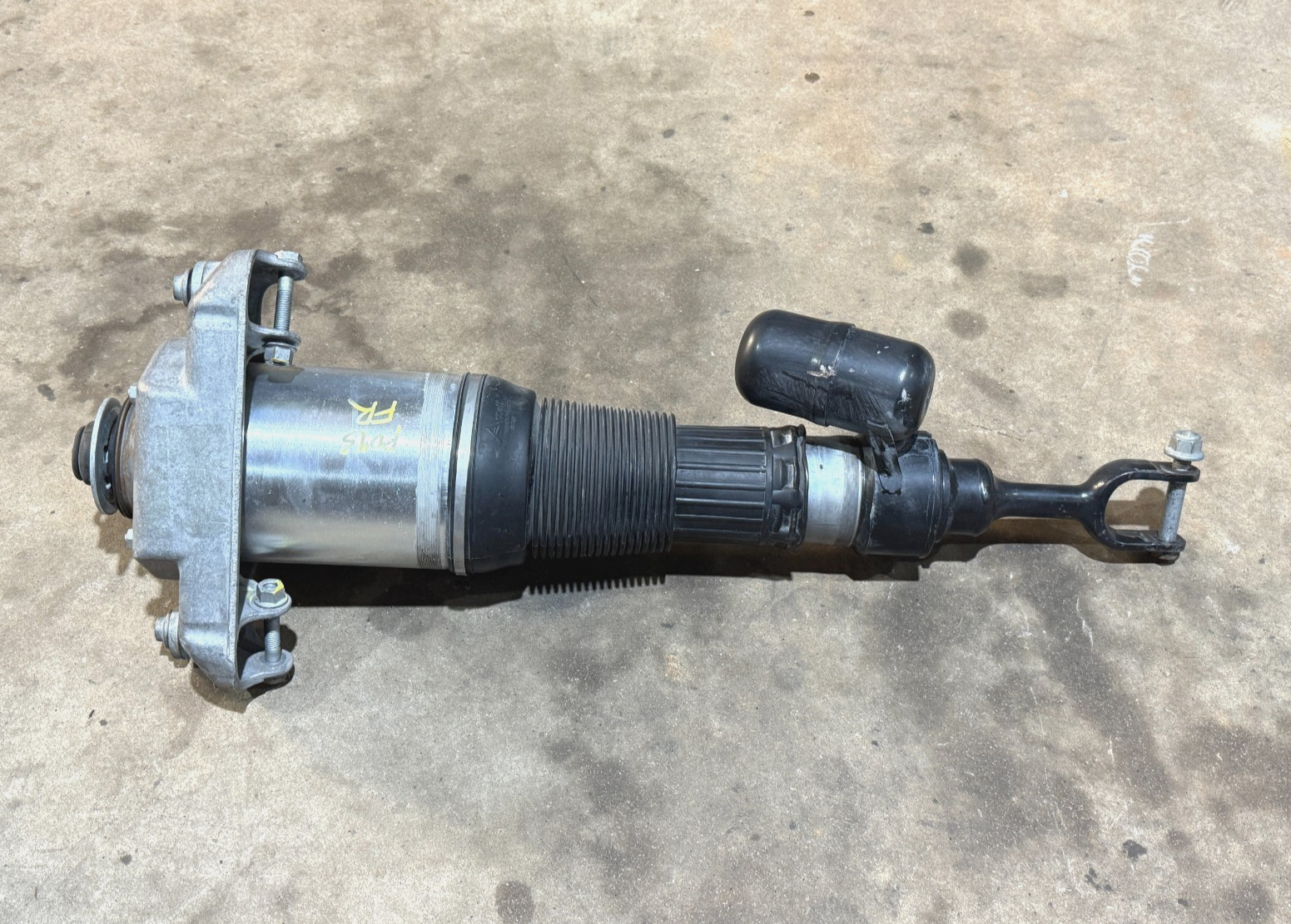 06-12 Bentley Continental Flying Spur Front Right Air Shock Strut Absorber PO43
