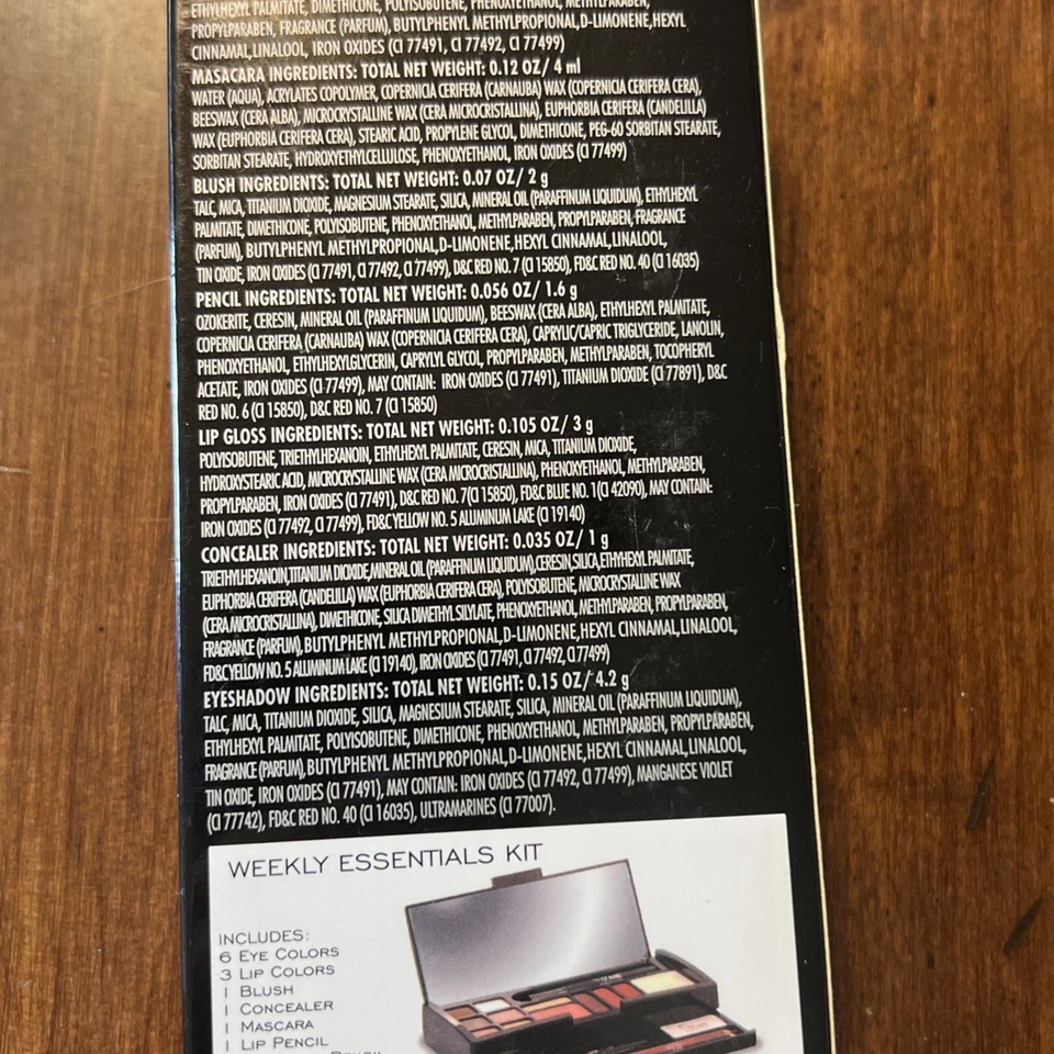 ME Makeover Essentials Personalized Custom Compact - Shadow, Gloss, Blush - Image 2 of 4