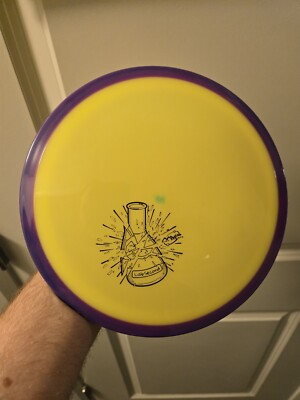 New MVP Axiom Neutron Time Lapse - Lab Second - 173 g Yellow core w/ Purple Rim