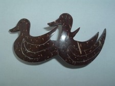 VINTAGE BROWN RESIN DUCK HAIR BARRETTE UP DO ACCESSORY