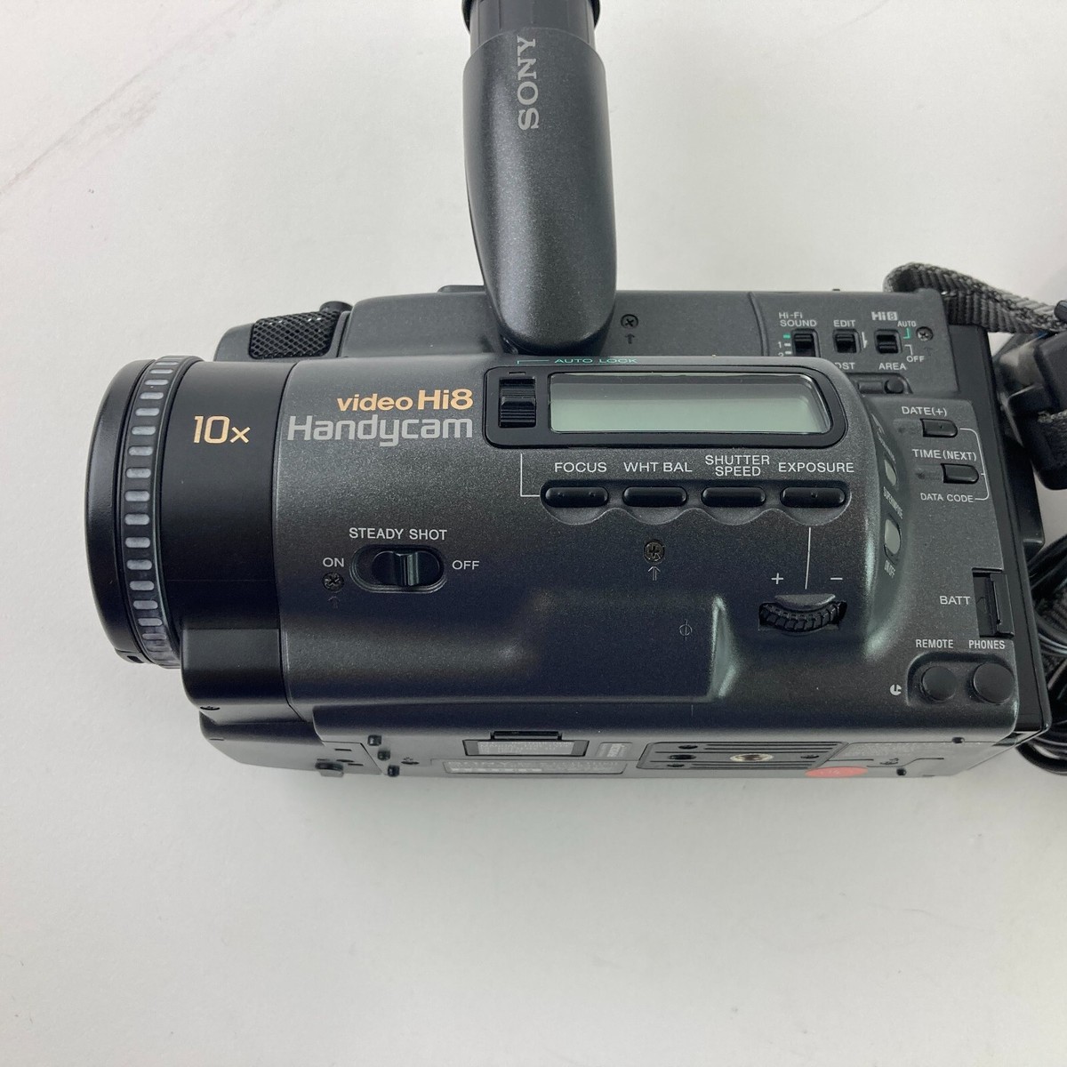 Sony Handycam Video Hi8 CCD-TR101 w/ AC Cable For Parts or Repair