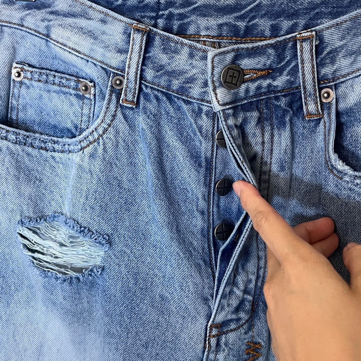 Ksubi Brooklyn Skream Trashed Straight Jeans - Women's Size 27