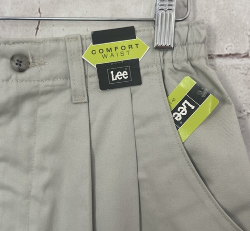 Lee Comfort Waist Women 8 M Khaki Cotton Pleated Bermuda Shorts NEW VINTAGE 90'S - Picture 2 of 5
