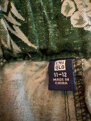 Uniqlo Reyn Spooner Collab Pineapple Green Cargo Shorts Boys Size 11-12 - Picture 3 of 8