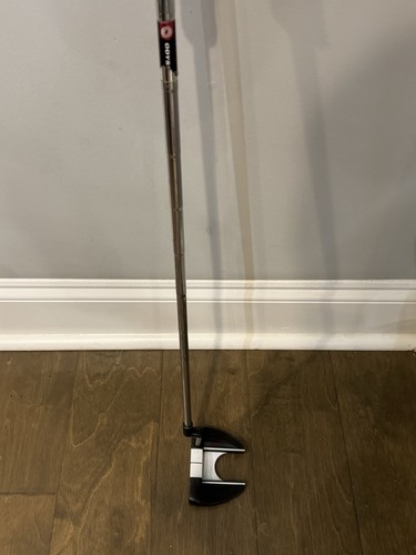 Odyssey O-WORKS V-LINE FANG CH Putter 34.75 in Left-Handed Super Stroke Grip - Picture 5 of 8
