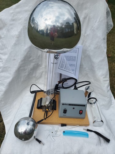 Eisco Labs Van De Graaff Generator - Motor angetrieben 120/240V, 50/60Hz - funktioniert