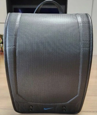 Sac d'école Nike Randoseru noir/bleu MADE IN JAPAN 100% cuir de vachette Occa... - Photo 1/4