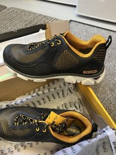 DEWALT SPORTS SAFETY  TRAINERS KRYPTON SIZE 8 BLACK /ORANGE STEELTOE CAPS