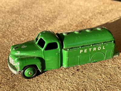 Vintage Dinky Toys Studebaker Petrol Tanker In Good, Restored Condition