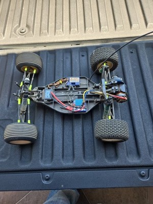 Vintage Team Associated Rc10t4 Rc10 T4 Truck