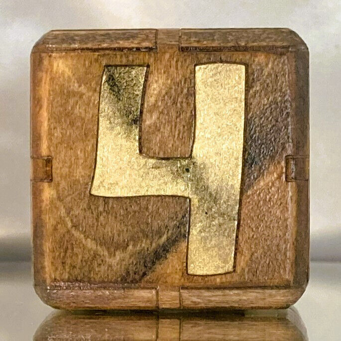 Foto 3 di 9