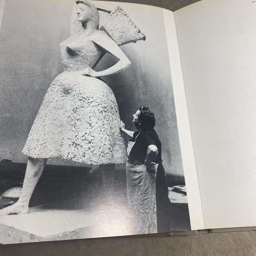 Artist Monograph: Chana Orloff, Haim Gamzu 1980 Hardcover / MSR - Imagen 6 de 12