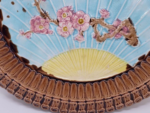 Antique Victorian Majolica Bird and Prunus Platter 19th Century - Picture 5 of 12