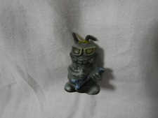 The Trash Pack Gross Zombies Series - Rock Roach - Common-Trashie