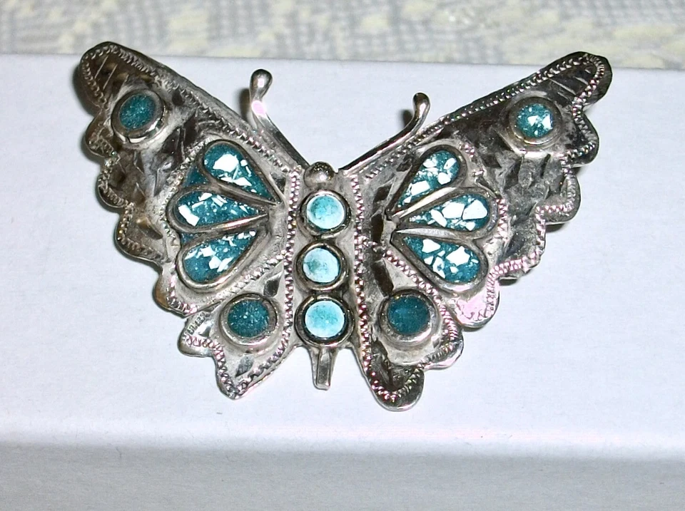 GORGEOUS STERLING SILVER TURQUOISE BUTTERFLY ENGRAVED LARGE 1 3/4" LONG NICE