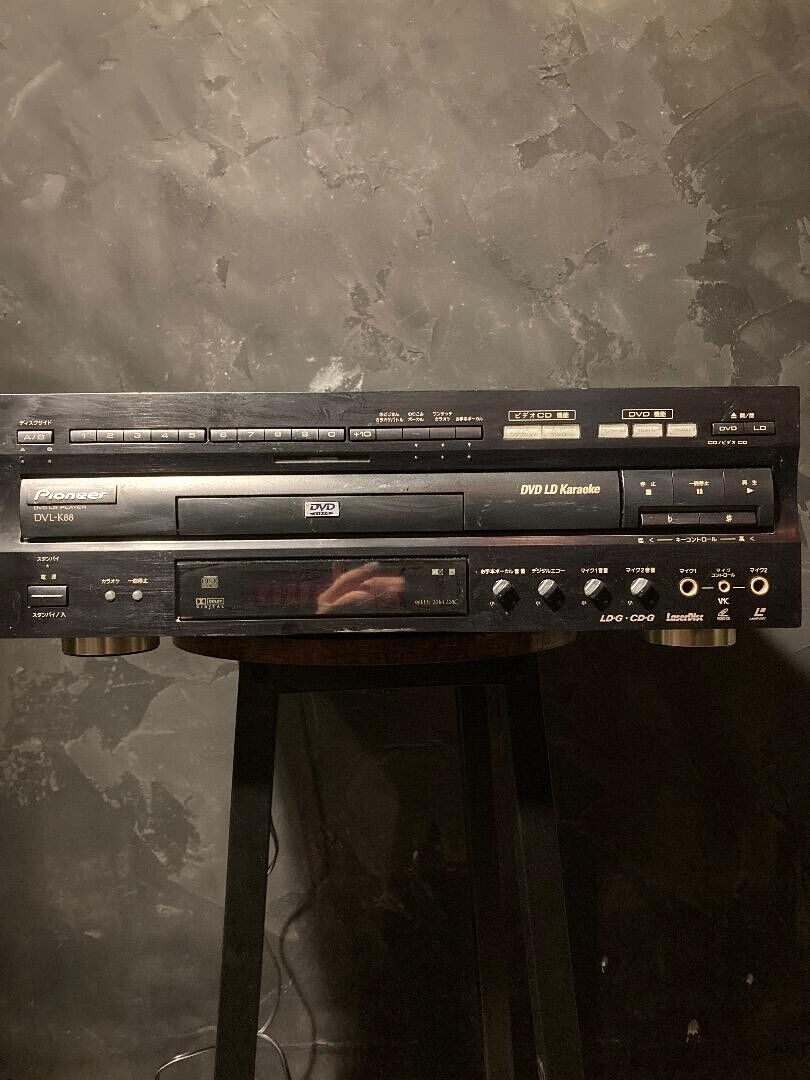 Pioneer DVL-K88 Laser Disc Player DVD/LD/CD Compatible Black Pioneer DVL-K88 Laser Disc Player DVD/LD/CD Compatible Black