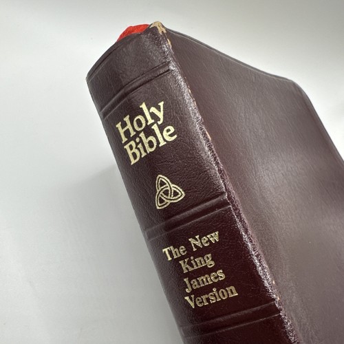 Holy Bible NKJV 1983 The Open Bible Edition Nelson - Picture 3 of 10