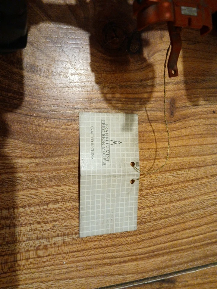 Franklin mint scale model of an Allis-Chalmers WC Tractor XMAS 1:12 SCALE - image 4 of 4