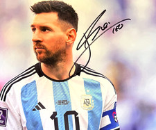Lionel Messi Signed (WORLD CUP) 8x10" Authentic Autograph REDUCED $$