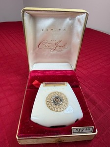 VTG 60s Schick Womens Crown Jewel ELECTRIC RAZOR Collectible OG Box WORKS