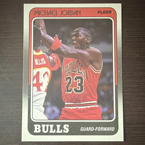 Fleer 1988-89 Michael Jordan #17 Chicago Bulls Basketball Trading Card