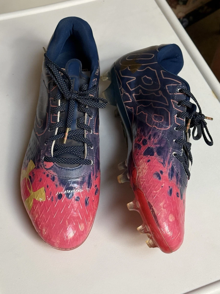 Preços baixos em Chuteiras de futebol Under Armour Vermelho para