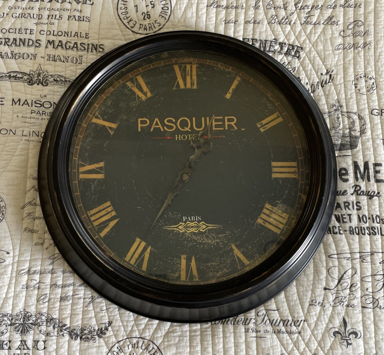 Pasquier Hotel Paris France Vintage Style Wall Clock 18.5" x 2.5"