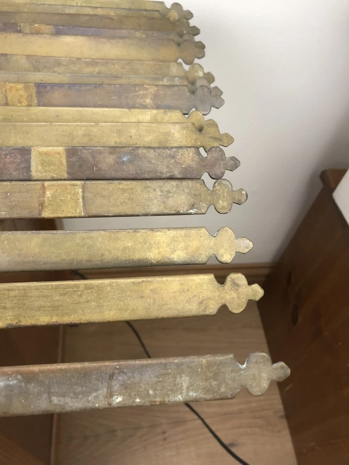 15 varillas de escalera de latón victoriano Foto 2 de 4