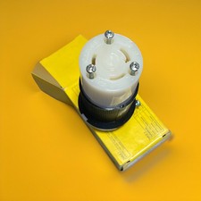    AN Hubbell HBL2623 L6-30R 30A 250V 2P3W Female Twist  Lock Connector Insulgrip