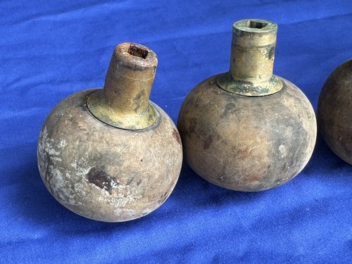 Vintage Wood Door Knobs BALL STYLE w/ Brass Shanks ~ 2 1/2" Dia, 1 5/8" Depth - Picture 11 of 13