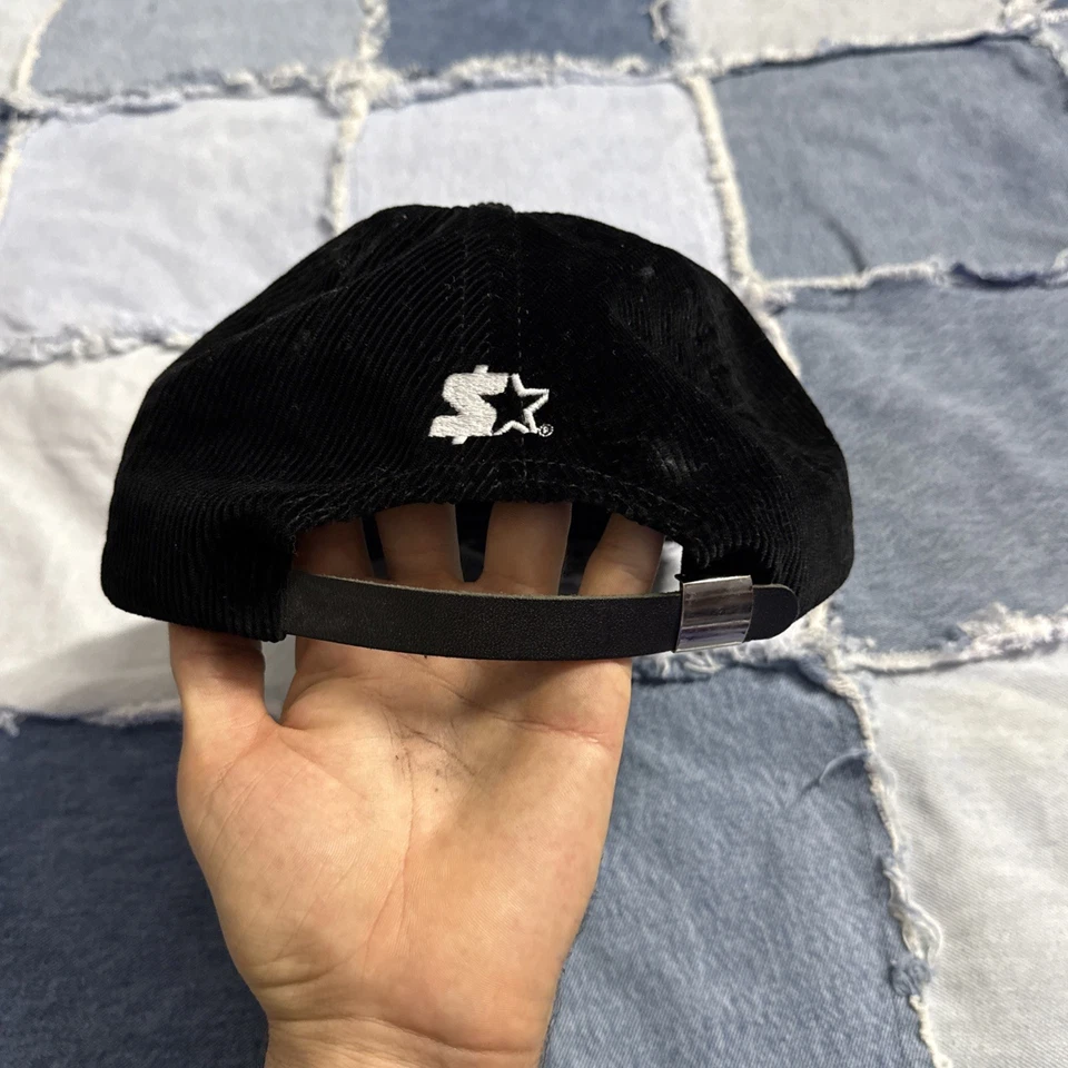 Boné de veludo Supreme Starter preto feito nos EUA alça traseira logotipo placa de metal - Imagem 4 de 4