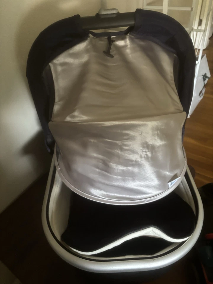 UPPAbaby Vista Bassinet - Image 2 of 3