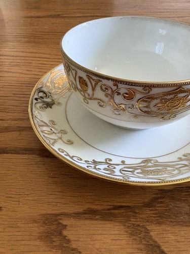 Noritake Christmas Ball 175 Flat Cup & Saucer Set 16034 Vintage Coffee Tea (#3) - Picture 5 of 10