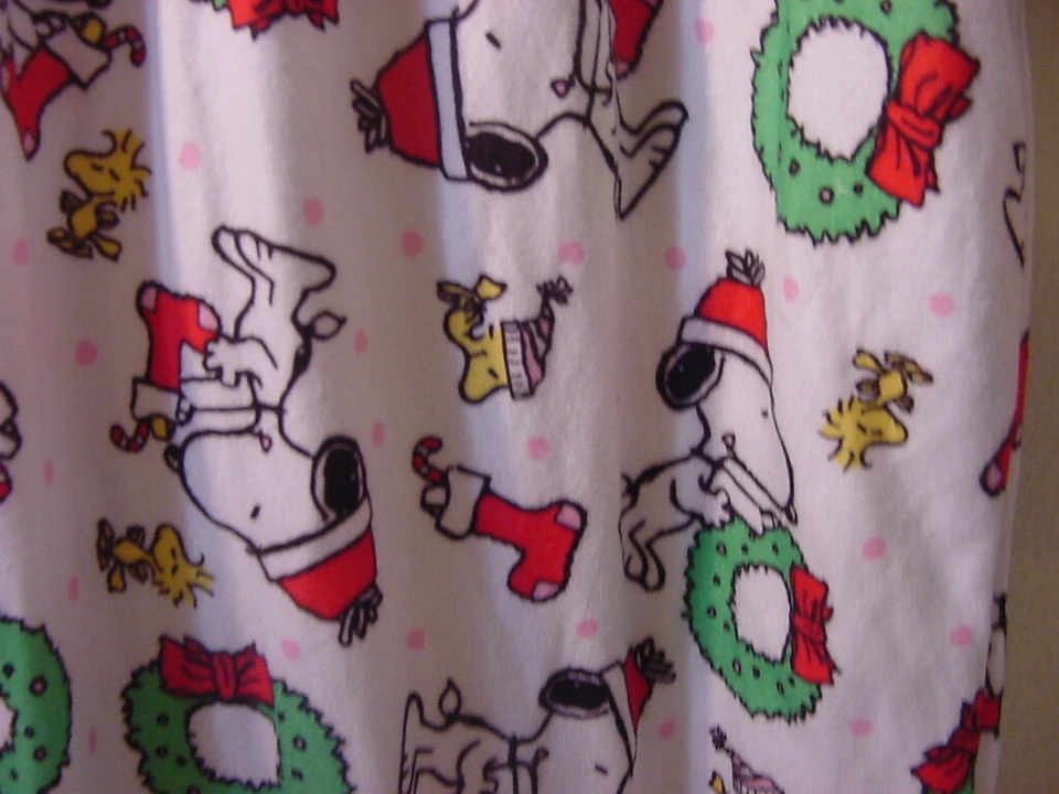 PEANUTS SNOOPY PAJAMAS 睡衣 - 女孩 尺寸 M — 第 3/3 张图片