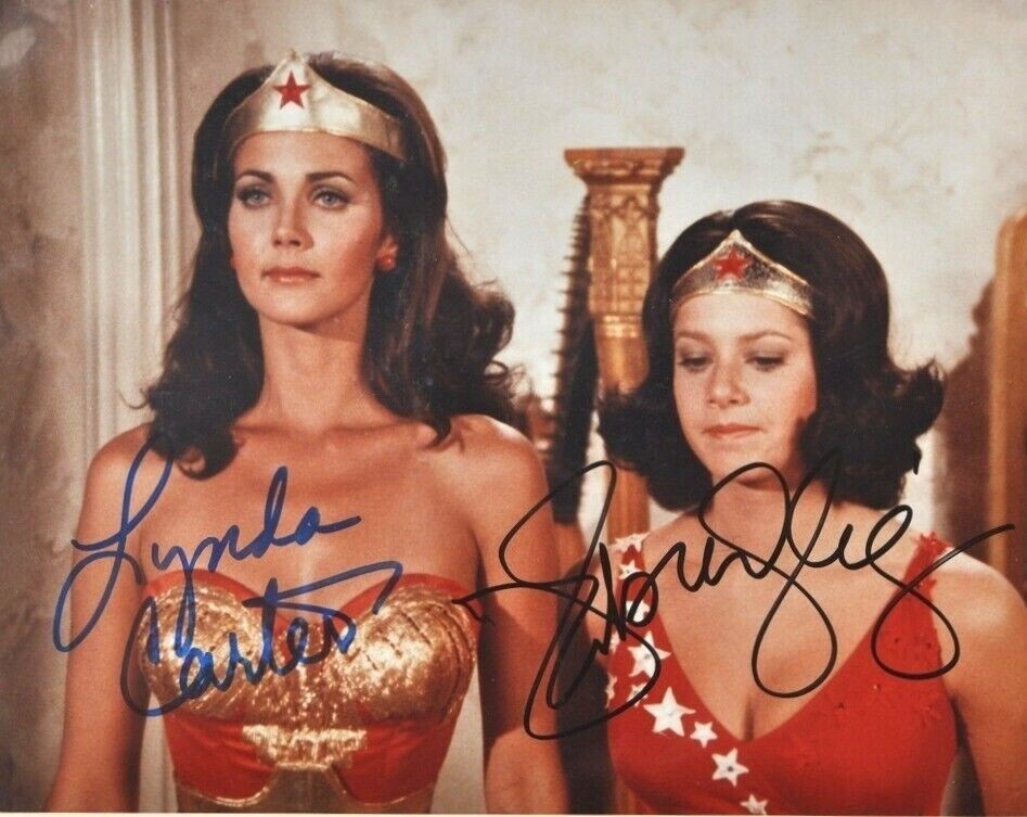 LYNDA CARTER & DEBRA Winger RARE Wonder Girl SIGNED 8 x 10