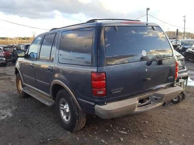 Used Power Steering Pump fits: 2002 Ford Expedition  Grade A - Image 3 of 4