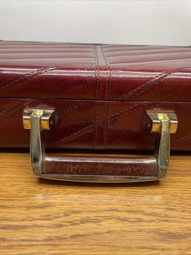 Vintage Presto Eel Skin Leather Maroon Burgundy Red Attache Briefcase - Picture 10 of 17