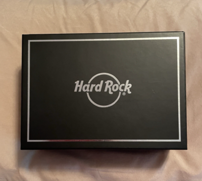 Hard Rock Cafe Men's Watch & Wallet Set | eBay Hard Rock Cafe Men's Watch & Wallet Set | eBay