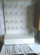 Espositori vetrina bacheca negozio bianchi metallo chiavi, bigiotteria gadget