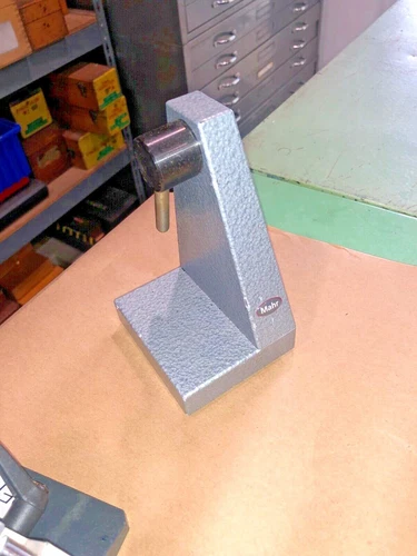 MAHR PRECISION STAND INDICATOR 3 1/2" X 3 1/8" 5 3/4"HIGH