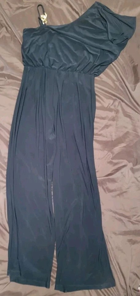 Mono Soho Apparel Limited forrado negro con correas asimétricas y dorado... Foto 3 de 3