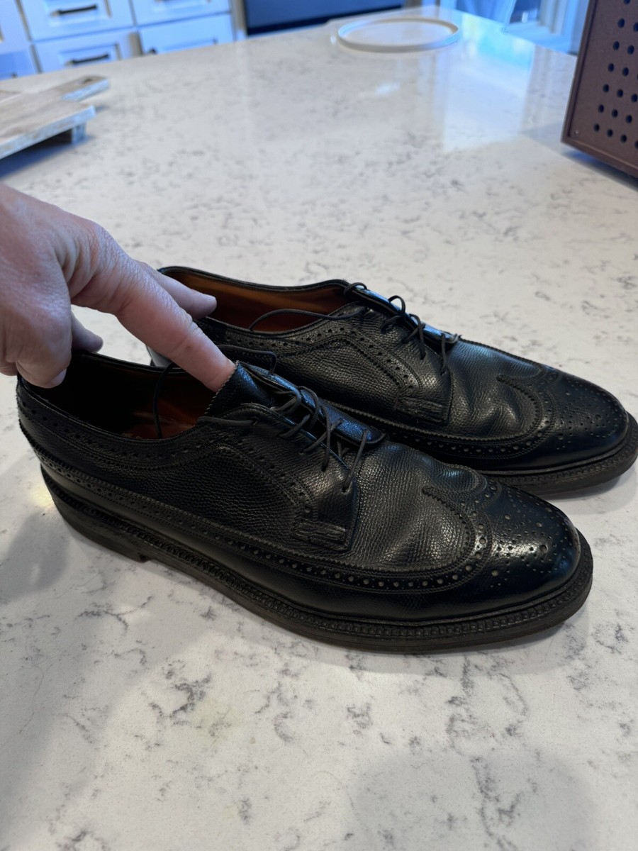 Vintage Florsheim Imperial 92604 Wingtip Shoes 5-Nail V  display picture 2
