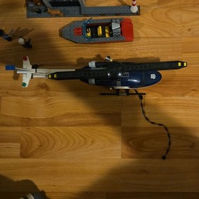 LEGO City Police 60009 Helicopter Arrest 342 pcs Set - Without Box