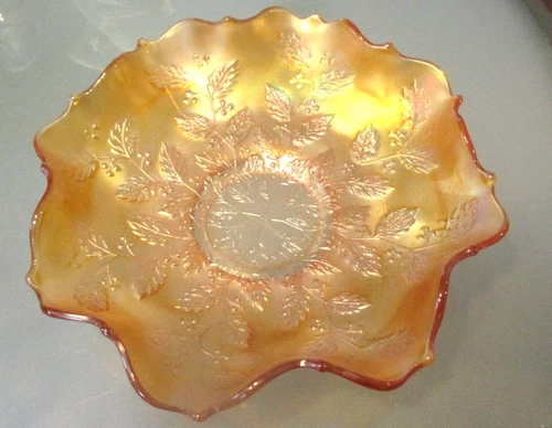 Vintage Fenton Marigold Holly and Berry Carnival Glass Berry Bowl