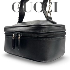 Borsa a mano Gucci vintage in pelle nera con accessori Italia