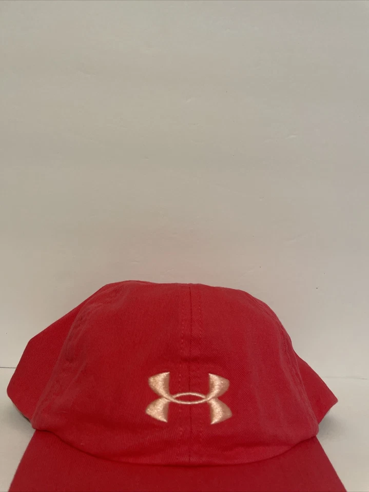 Sombrero ajustable YOUTH rosa y blanco Under Armour Foto 2 de 4