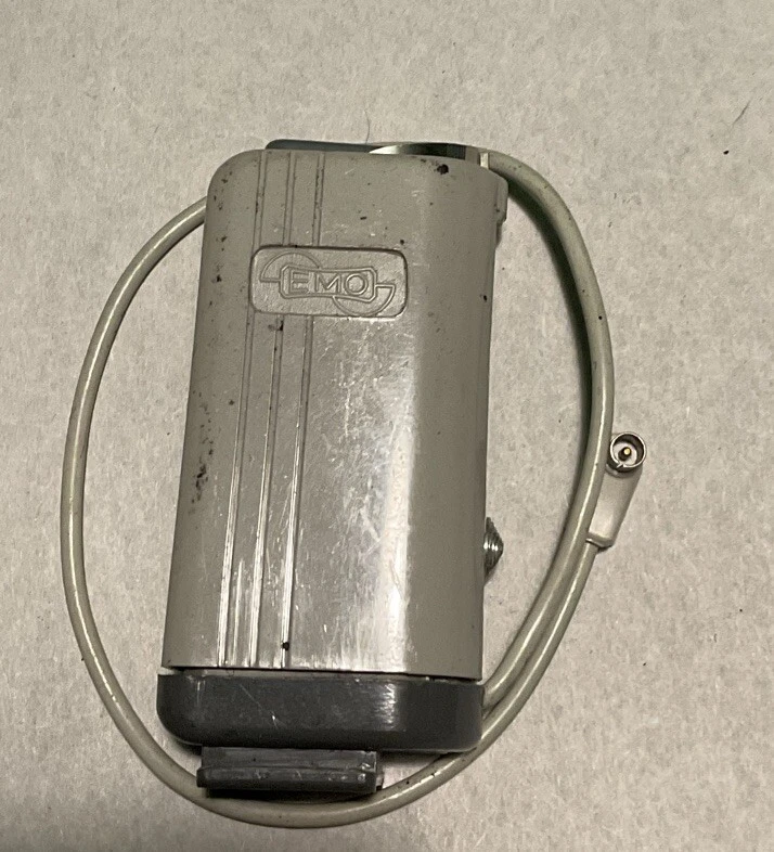 Vintage Emo Wetzlar Compact Flash Bulb Attachment Made In Germany - - Image 2 of 4