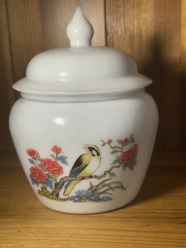 VTG AVON 6” White Milk Glass Ginger Jar w Lid Flowers & Bird Design Home Decor
