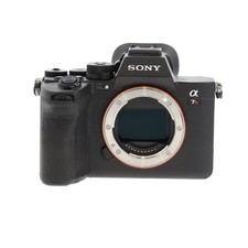 Sony a7R V Mirrorless Camera Body, Black {61MP} With Battery & Charger