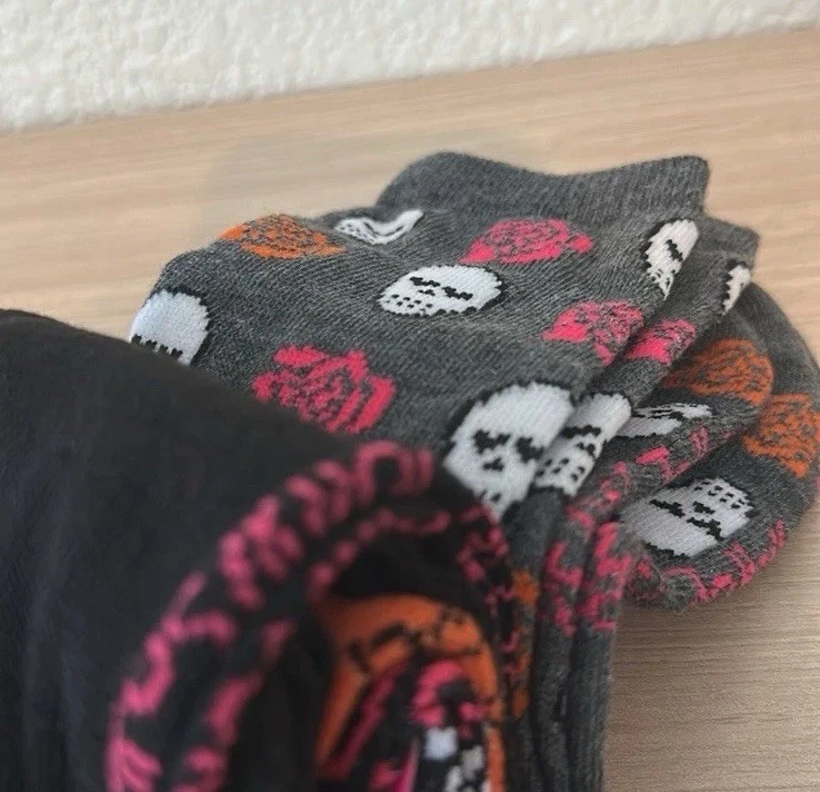 BETSEY JOHNSON Calaveras 3 PK HALLOWEEN MUJER CREW CALCETINES Conos Calavera Nuevos con Etiquetas 5-10 Foto 4 de 4